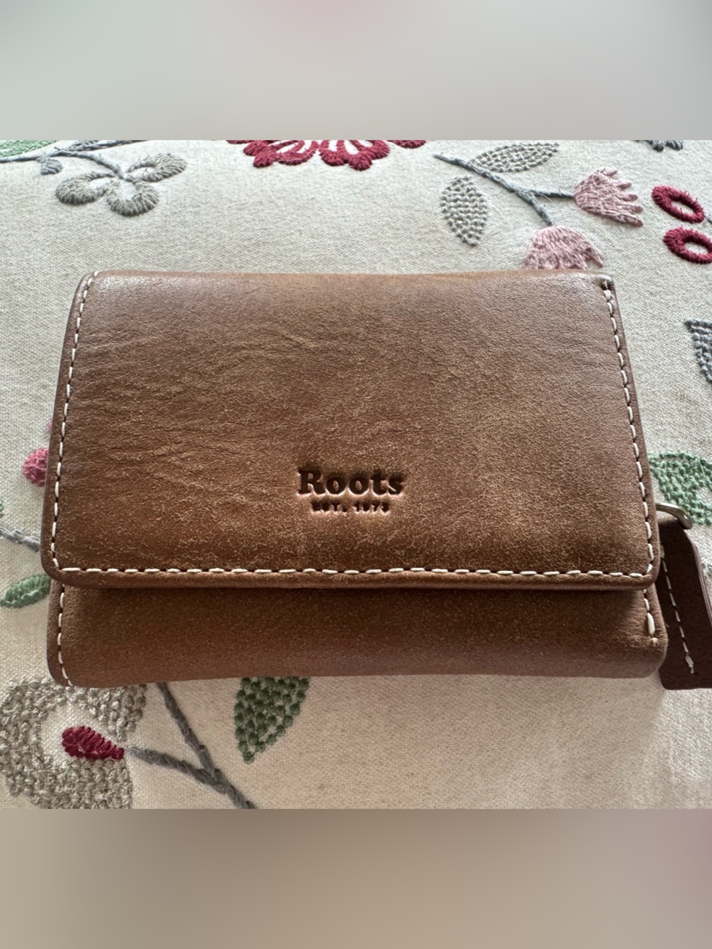 Tribe leather Roots Brown Leather Trifold Wallet New